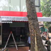 Mái hiên di động quay tay